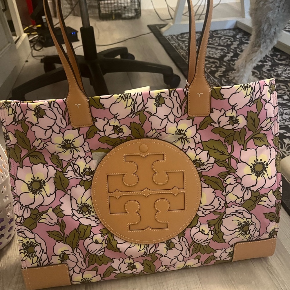 Tory Burch tote